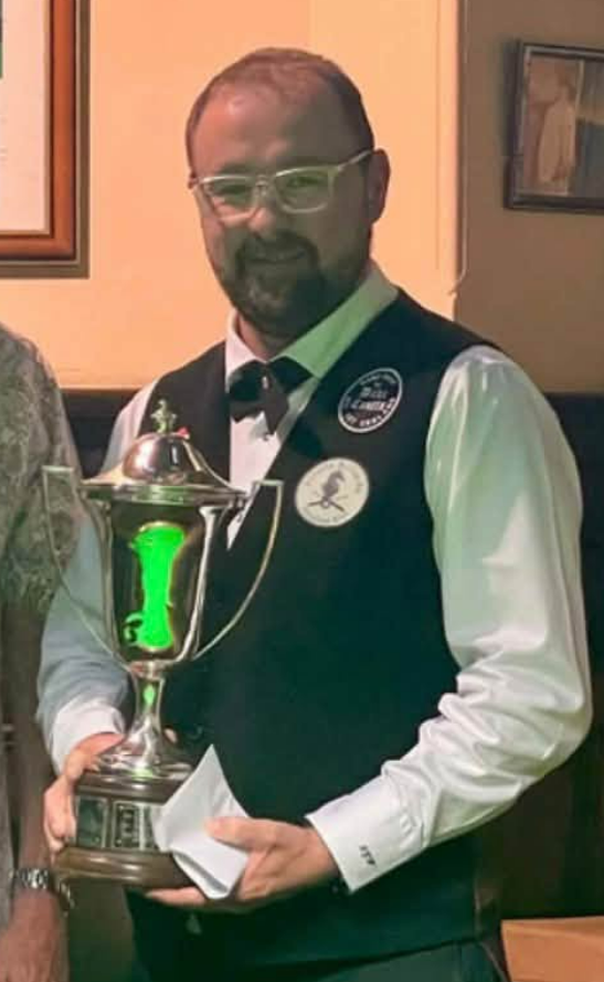 Robert Hall, professional cue sports player