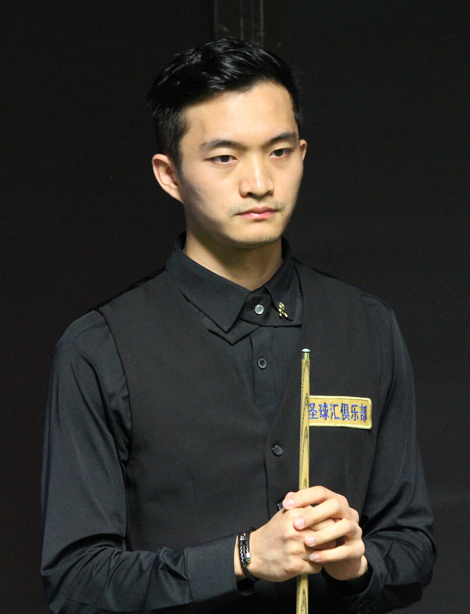 Fang Xiongman, professional cue sports player