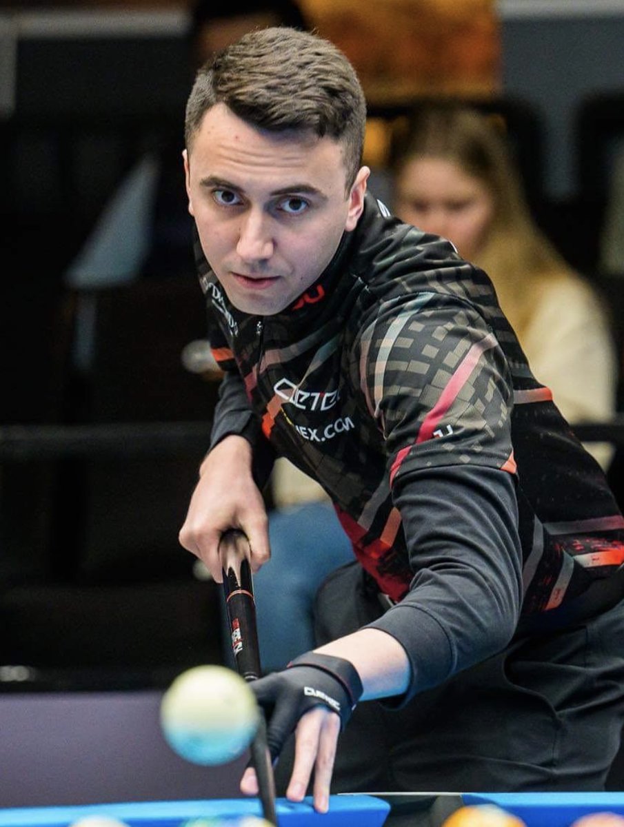 Fedor Gorst, professional cue sports player