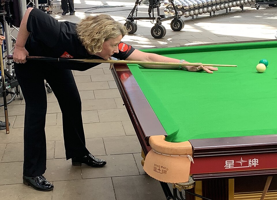 Tessa Davidson, professional cue sports player